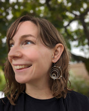 Load image into Gallery viewer, Tree Ring Hoop Earrings