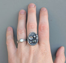 Load image into Gallery viewer, Moss Agate Coastline Ring - size 8.5