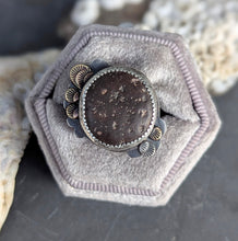 Load image into Gallery viewer, Beach Stone Statement Ring - size 8.75
