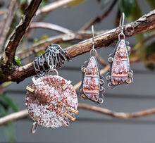 Load image into Gallery viewer, Sagenite Agate Necklace