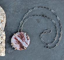 Load image into Gallery viewer, Agate Slice Necklace