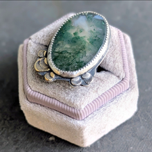 Load image into Gallery viewer, Moss Agate Statement Ring - size 7
