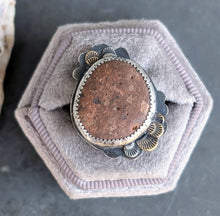 Load image into Gallery viewer, Beach Stone Statement Ring - size 8.25
