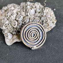 Load image into Gallery viewer, Mixed Metal Spiral Necklace
