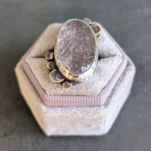 Load image into Gallery viewer, Disco Quartz Bloom Ring - size 9.25

