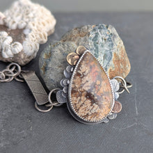 Load image into Gallery viewer, Flower Agate Lace Bracelet
