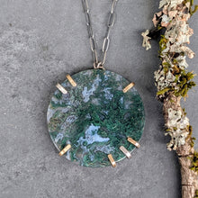 Load image into Gallery viewer, Green Moss Agate Slice Necklace
