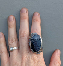 Load image into Gallery viewer, Night Skies Ring ✨ - size 8.5
