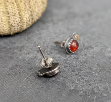 Load image into Gallery viewer, Garnet Forest Floor Earrings
