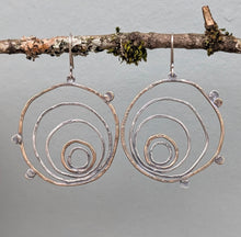 Load image into Gallery viewer, Tree Ring Hoop Earrings

