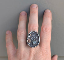 Load image into Gallery viewer, Aquamarine Coastline Ring - size 7.75
