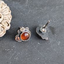 Load image into Gallery viewer, Garnet Forest Floor Earrings
