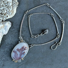 Load image into Gallery viewer, Dendritic Agate Necklace
