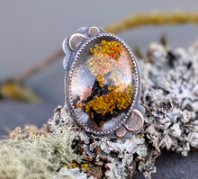 Load image into Gallery viewer, Lichen Statement Ring - size 8.5

