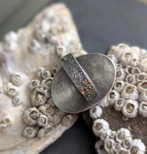 Load image into Gallery viewer, Aquamarine Coastline Ring - size 7.75
