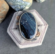 Load image into Gallery viewer, Night Skies Ring ✨ - size 8.5

