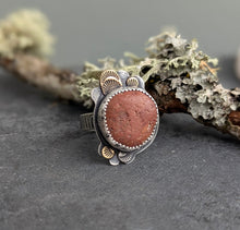 Load image into Gallery viewer, Beach Stone Statement Ring - size 7.5
