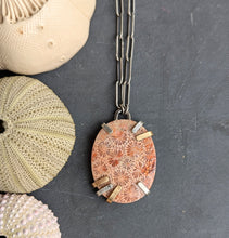 Load image into Gallery viewer, Fossil Coral Prong Necklace
