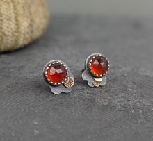 Load image into Gallery viewer, Garnet Forest Floor Earrings
