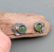 Load image into Gallery viewer, Serpentine Forest Floor Earrings
