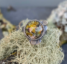 Load image into Gallery viewer, Lichen Forest Ring - size 6.5
