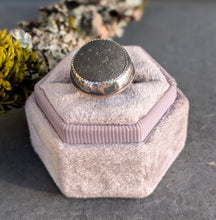 Load image into Gallery viewer, Beachcombing Ring - size 8.75
