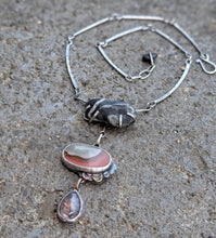 Load image into Gallery viewer, Beachcombing Sculptural Necklace
