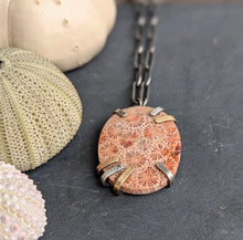 Load image into Gallery viewer, Fossil Coral Prong Necklace
