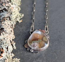 Load image into Gallery viewer, Garden Agate Necklace
