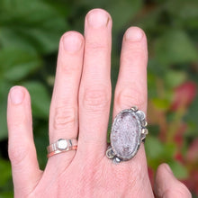 Load image into Gallery viewer, Disco Quartz Bloom Ring - size 9.25
